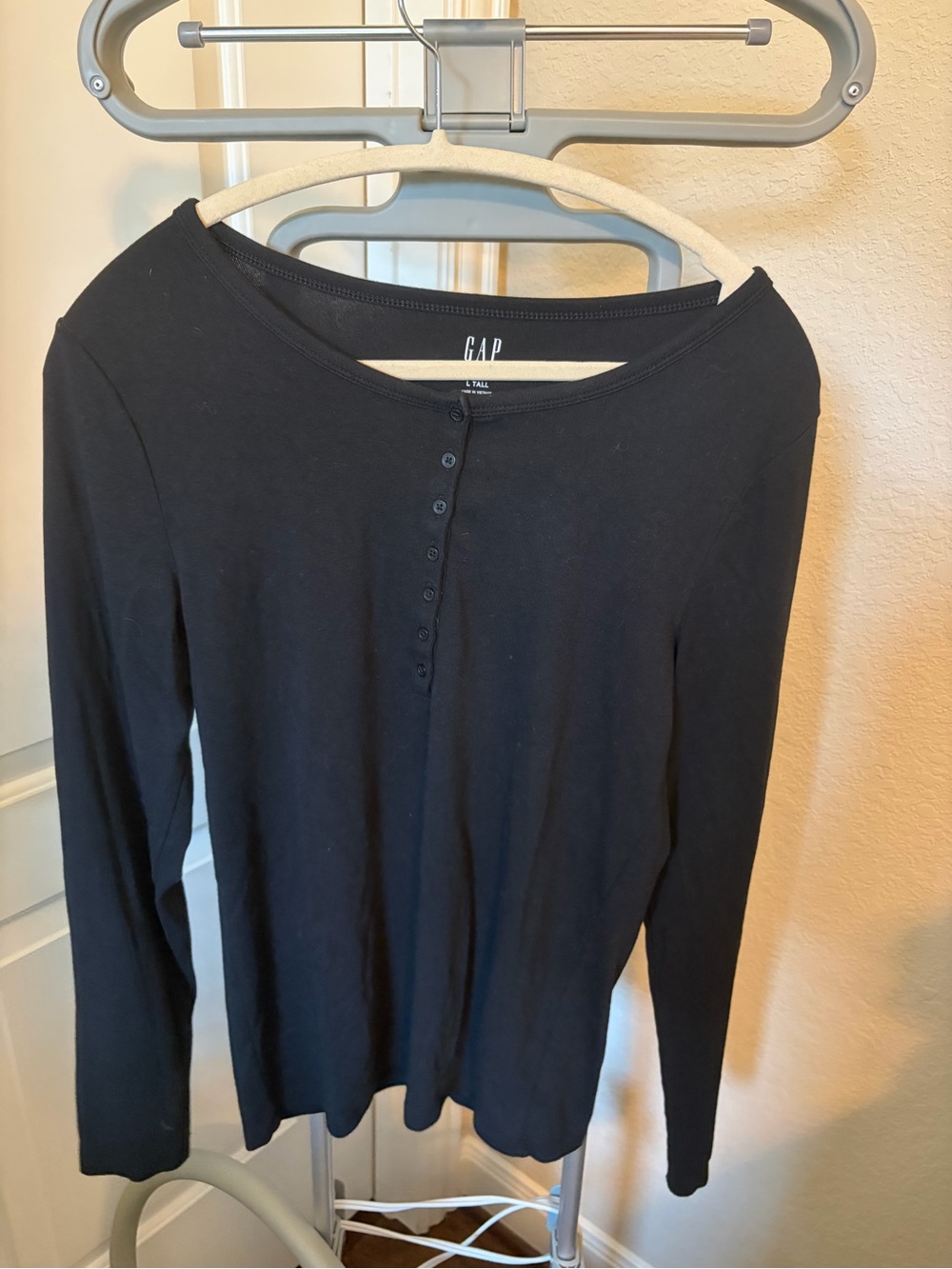 GAP Black Long-Sleeve Henley Shirt